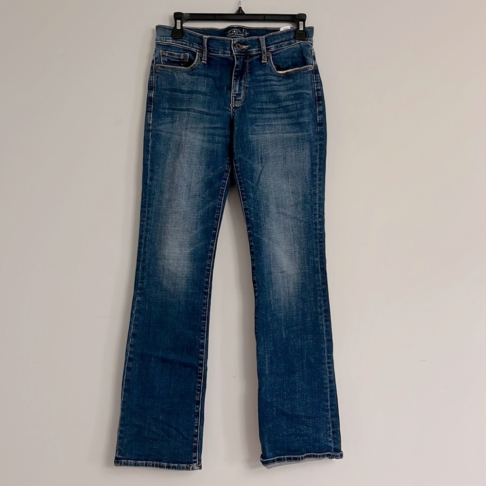 Lucky Brand Medium Blue Bootcut Jeans with Fading size 4/27